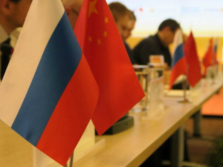 中俄貿(mào)易額飛速增長，中國對俄出口創(chuàng)紀(jì)錄